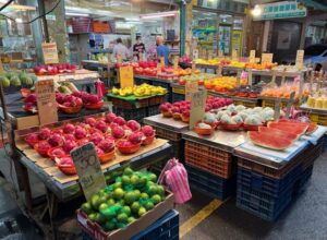 金龍鮮果專賣店－ 台北 信義區 新鮮水果｜當季水果